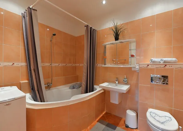 Apartamento Exclusive On Zborovska *