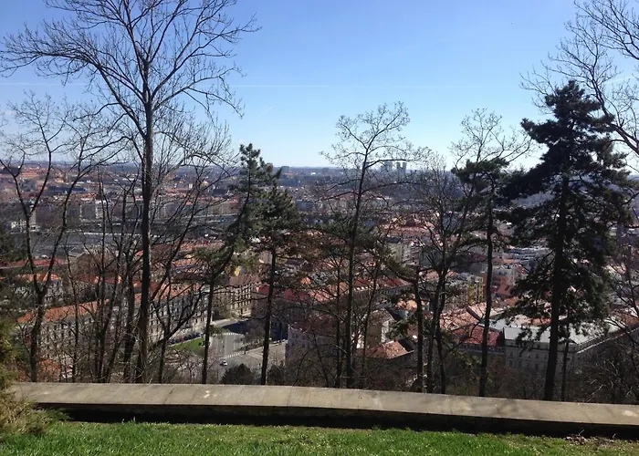 Apartamento Exclusive On Zborovska Praga