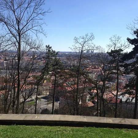 Appartamento Exclusive On Zborovska Praga